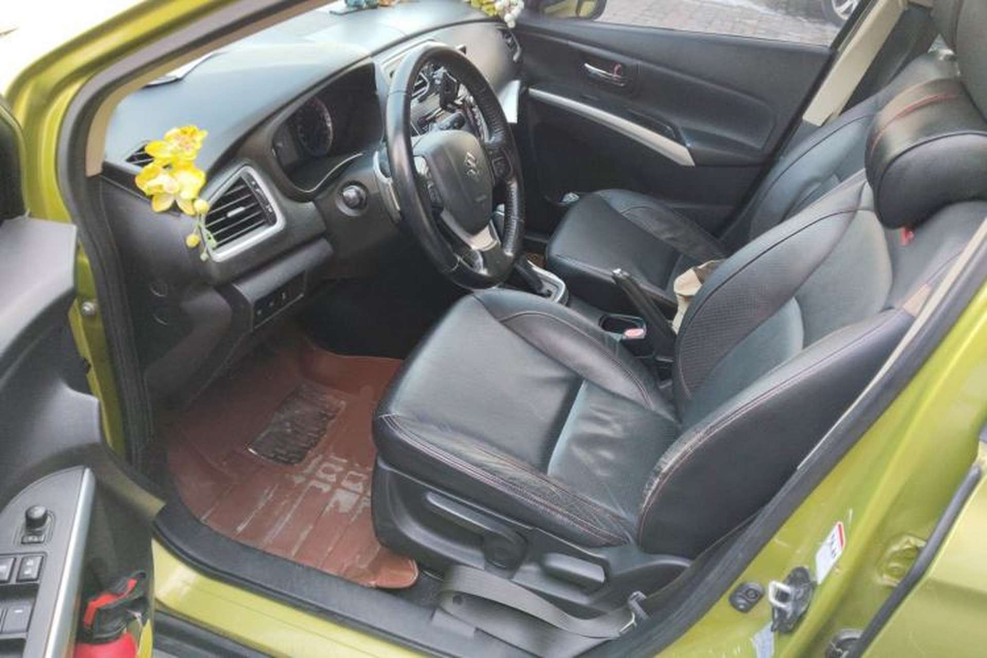 Used Suzuki S-Cross 2014 1.6L CVT Two-Wheel Drive Elite Version Driver Seat