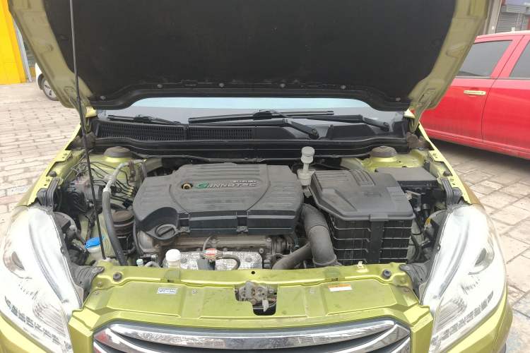 Used Suzuki S-Cross 2014 1.6L CVT Four-Wheel Drive Luxury Version Engine Bay