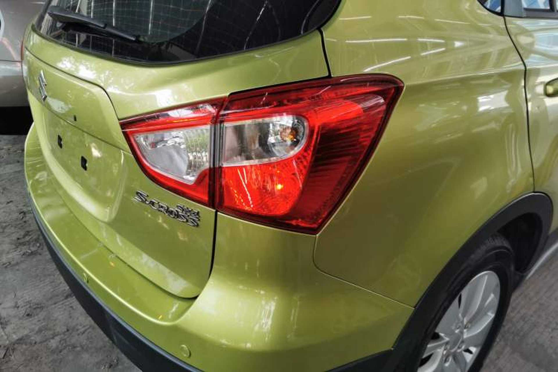 Used Suzuki S-Cross 2014 1.6L CVT Two-Wheel Drive Elite Version Exterior 3
