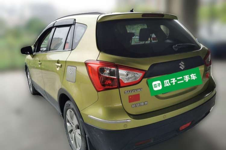 Used Suzuki S-Cross 2014 1.6L CVT Two-Wheel Drive Entry Model Exterior 3