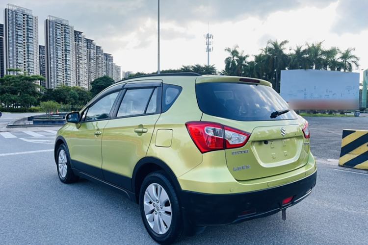 Used Suzuki S-Cross 2014 1.6L CVT Two-Wheel Drive Entry Model Exterior 4