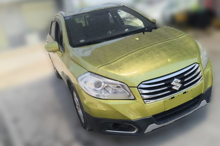 Used Suzuki S-Cross 2014 1.6L Manual Two-Wheel Drive Elite Model Front Right 45 Deg
