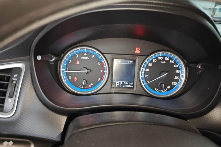 Used Suzuki S-Cross 2014 1.6L CVT Two-Wheel Drive Entry Model Instrument Cluster