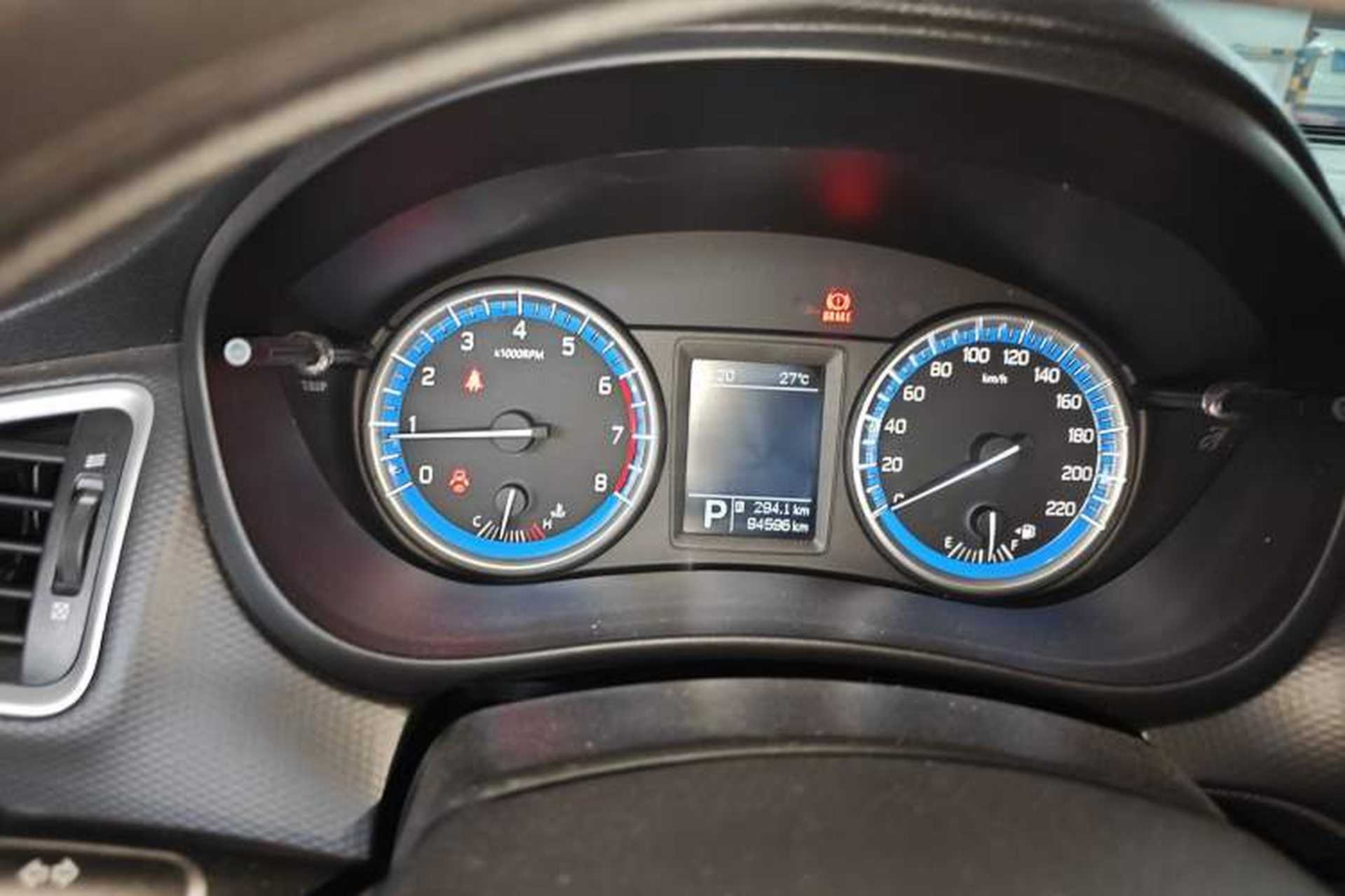 Used Suzuki S-Cross 2014 1.6L CVT Two-Wheel Drive Entry Model Instrument Cluster