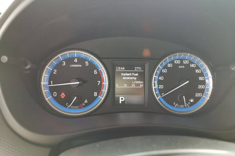 Used Suzuki S-Cross 2014 1.6L CVT Two-Wheel Drive Entry Model Instrument Cluster