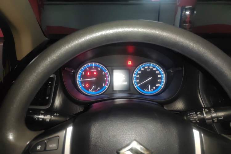Used Suzuki S-Cross 2014 1.6L CVT Two-Wheel Drive Entry Model Instrument Cluster
