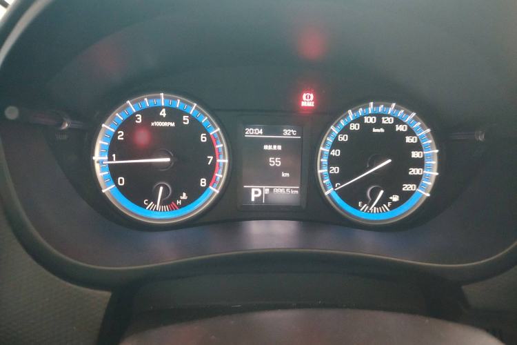 Used Suzuki S-Cross 2014 1.6L CVT Two-Wheel Drive Entry Model Instrument Cluster