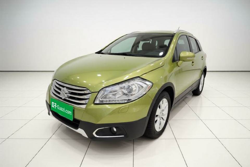Suzuki S-Cross 2014