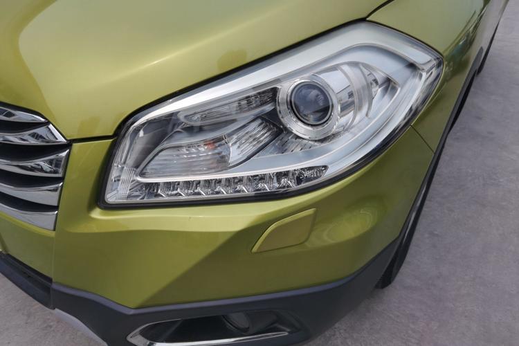 Used Suzuki S-Cross 2014 1.6L CVT Two-Wheel Drive Elite Version Left Front Headlight
