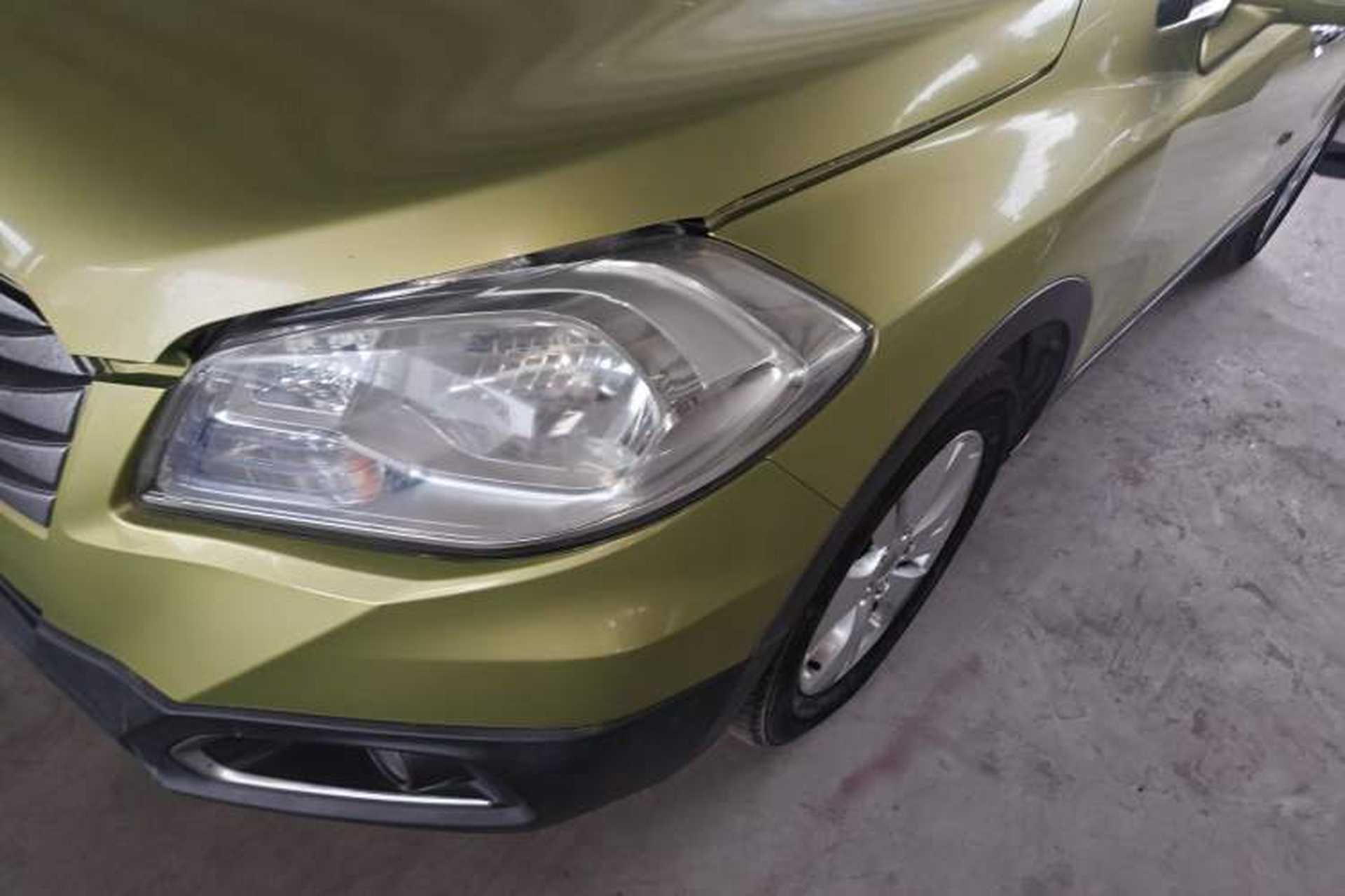 Used Suzuki S-Cross 2014 1.6L CVT Two-Wheel Drive Entry Model Left Front Headlight