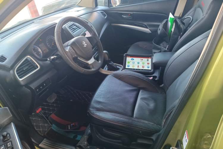 Used Suzuki S-Cross 2014 1.6L CVT Two-Wheel Drive Elite Version Left Front Seat