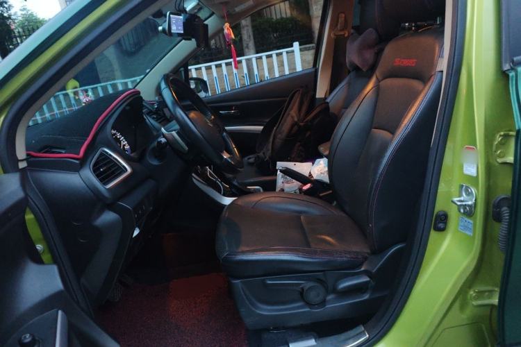 Used Suzuki S-Cross 2014 1.6L CVT Two-Wheel Drive Elite Version Left Front Seat