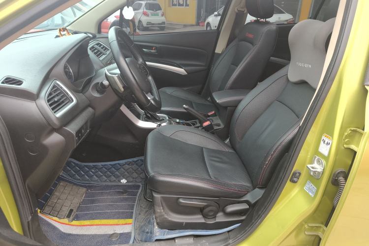 Used Suzuki S-Cross 2014 1.6L CVT Four-Wheel Drive Luxury Version Left Front Seat