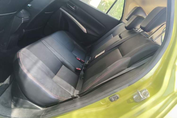 Used Suzuki S-Cross 2014 1.6L Manual Two-Wheel Drive Elite Model Left Rear Seat