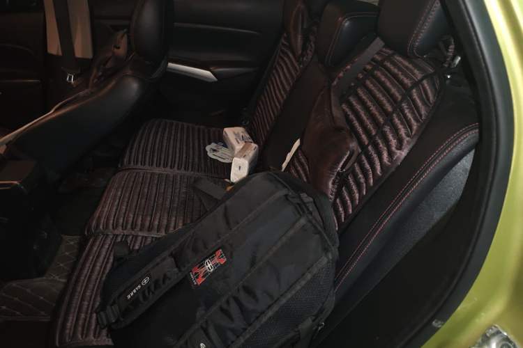 Used Suzuki S-Cross 2014 1.6L CVT Two-Wheel Drive Elite Version Left Rear Seat