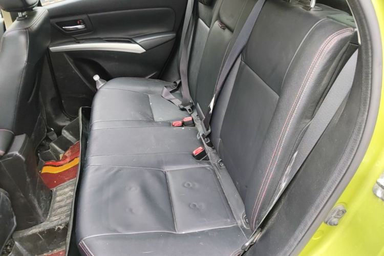 Used Suzuki S-Cross 2014 1.6L CVT Two-Wheel Drive Elite Version Left Rear Seat