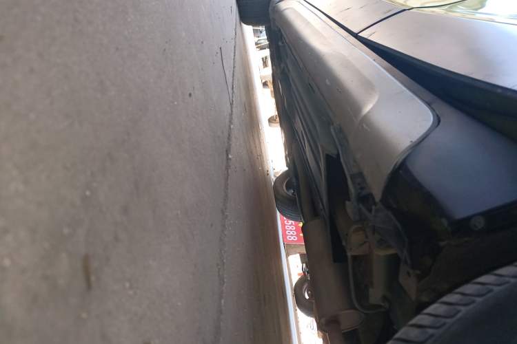 Used Suzuki S-Cross 2014 1.6L CVT Two-Wheel Drive Elite Version Left Side Sill