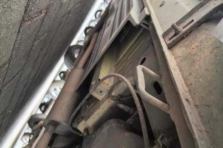Used Suzuki S-Cross 2014 1.6L CVT Two-Wheel Drive Elite Version Left Side Sill