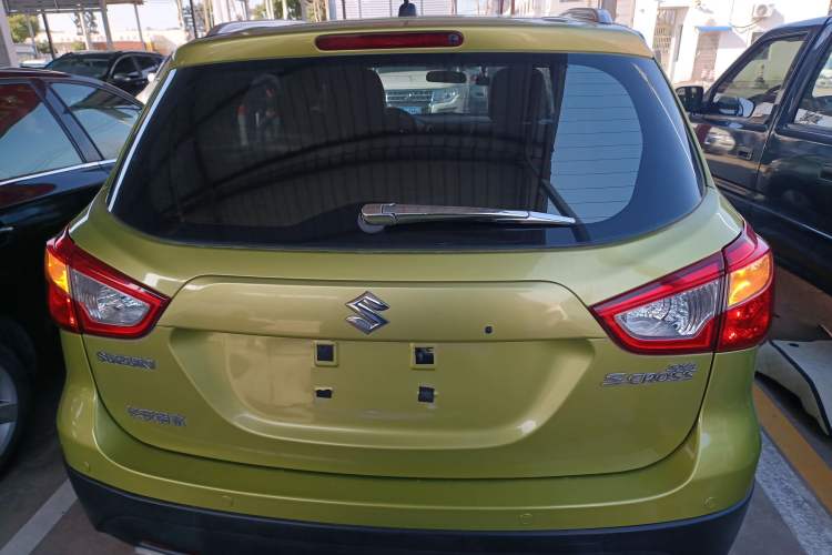 Used Suzuki S-Cross 2014 1.6L CVT Two-Wheel Drive Elite Version Rear