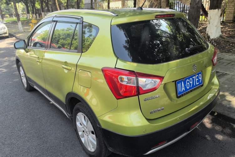 Used Suzuki S-Cross 2014 1.6L CVT Two-Wheel Drive Elite Version Rear Left 45 Deg
