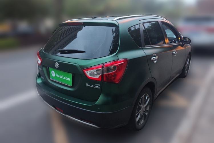 Used Suzuki S-Cross 2014 1.6L CVT Two-Wheel Drive Elite Version Rear Right 45 Deg