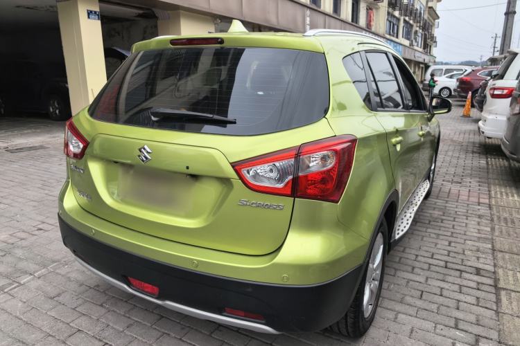Used Suzuki S-Cross 2014 1.6L CVT Two-Wheel Drive Elite Version Rear Right 45 Deg
