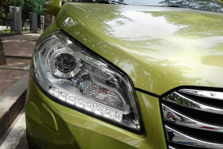 Used Suzuki S-Cross 2014 1.6L Manual Two-Wheel Drive Elite Model Rear Right 45 Deg