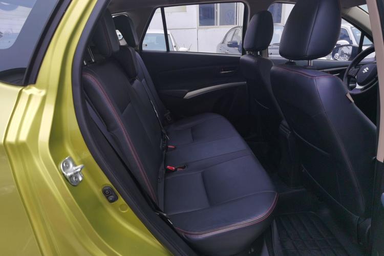 Used Suzuki S-Cross 2014 1.6L CVT Two-Wheel Drive Elite Version Right Rear Seat