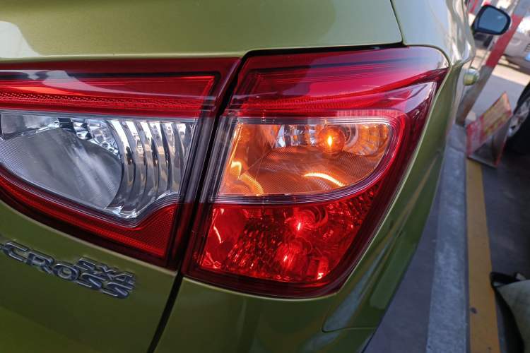 Used Suzuki S-Cross 2014 1.6L CVT Two-Wheel Drive Elite Version Right Rear Taillight