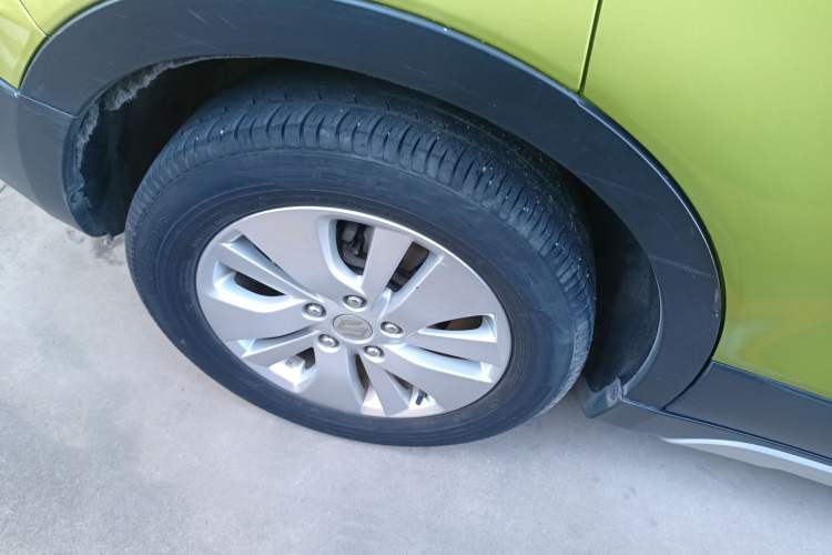 Used Suzuki S-Cross 2014 1.6L CVT Two-Wheel Drive Elite Version Right Rear Wheel Hub