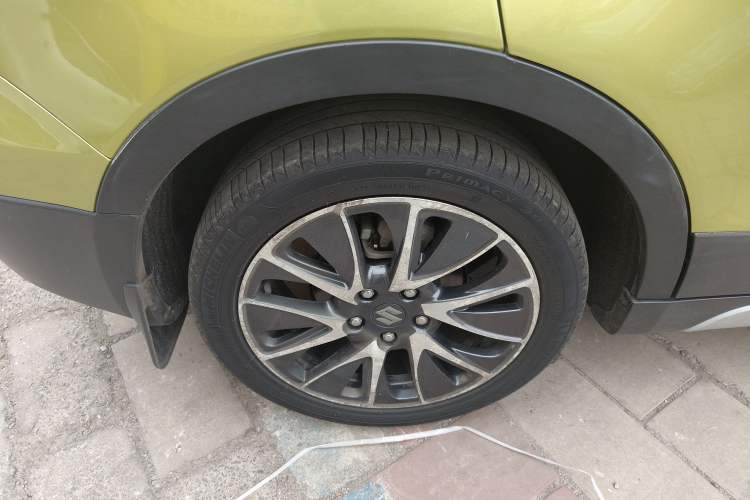 Used Suzuki S-Cross 2014 1.6L CVT Four-Wheel Drive Luxury Version Right Rear Wheel Hub