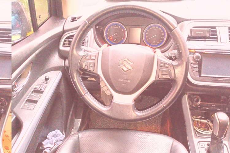 Used Suzuki S-Cross 2014 1.6L CVT Four-Wheel Drive Luxury Version Steering Wheel