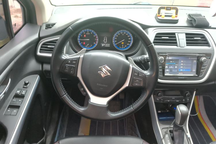 Used Suzuki S-Cross 2014 1.6L CVT Four-Wheel Drive Luxury Version Steering Wheel