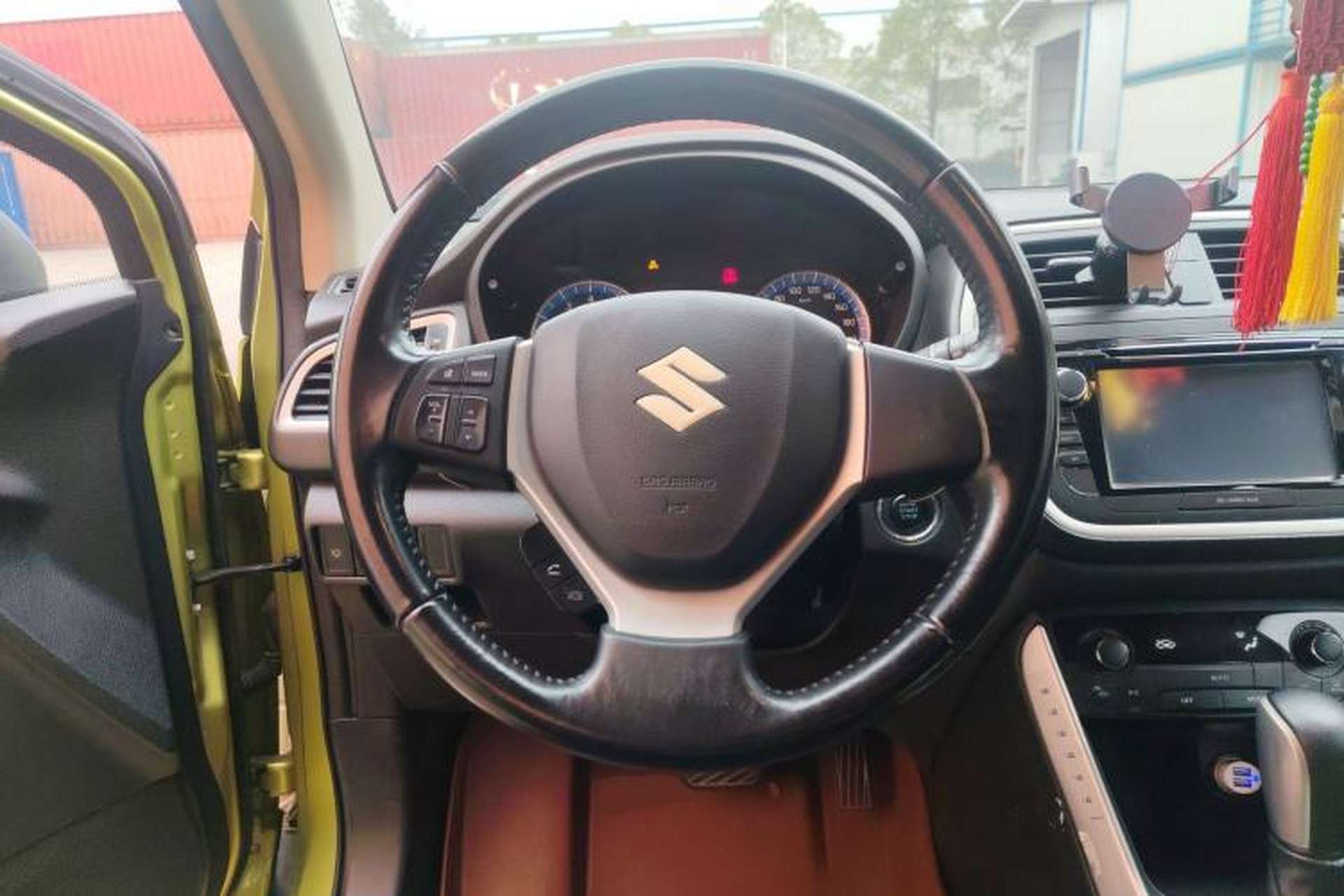 Used Suzuki S-Cross 2014 1.6L CVT Two-Wheel Drive Elite Version Steering Wheel