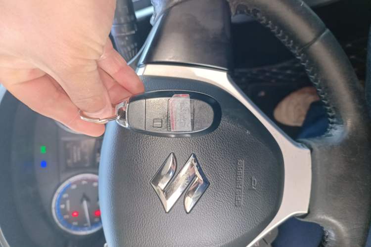 Used Suzuki S-Cross 2014 1.6L CVT Two-Wheel Drive Elite Version Vehicle Key