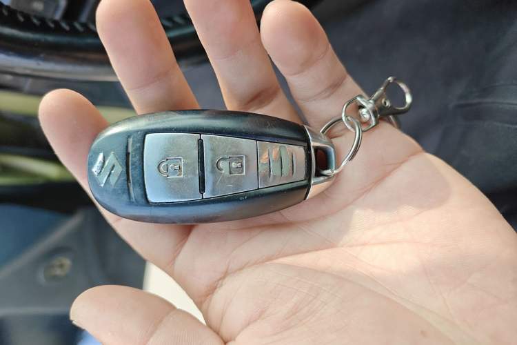 Used Suzuki S-Cross 2014 1.6L Manual Two-Wheel Drive Elite Model Vehicle Key