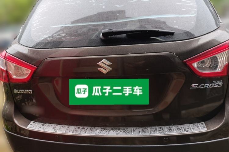 Used Suzuki S-Cross 2014 1.6L CVT Two-Wheel Drive Entry Model Rear
