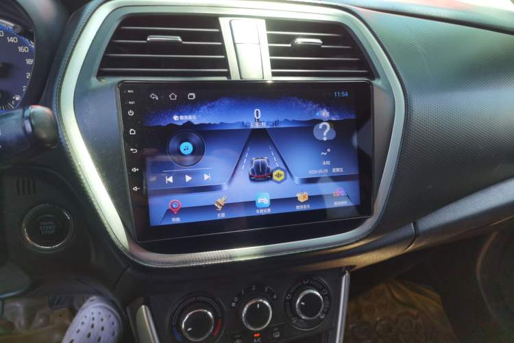 Used Suzuki S-Cross 2014 1.6L Manual Two-Wheel Drive Entry Model Audio And AC Panel