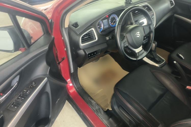 Used Suzuki S-Cross 2014 1.6L CVT Two-Wheel Drive Elite Version Driver Seat