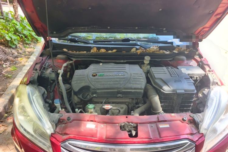 Used Suzuki S-Cross 2014 1.6L CVT Two-Wheel Drive Elite Version Engine Bay