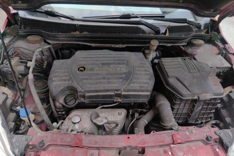 Used Suzuki S-Cross 2014 1.6L CVT Two-Wheel Drive Elite Version Engine Bay