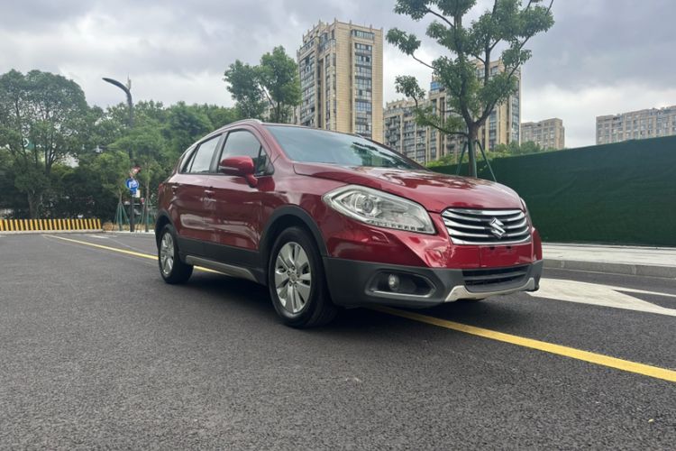 Used Suzuki S-Cross 2014 1.6L CVT Two-Wheel Drive Elite Version Exterior 1