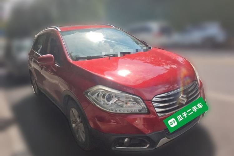 Used Suzuki S-Cross 2014 1.6L CVT Two-Wheel Drive Elite Version Front Right 45 Deg