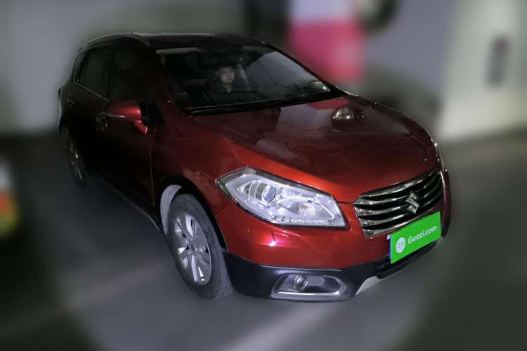 Used Suzuki S-Cross 2014 1.6L Manual Two-Wheel Drive Elite Model Front Right 45 Deg