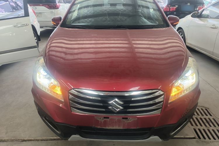 Used Suzuki S-Cross 2014 1.6L CVT Two-Wheel Drive Elite Version Front