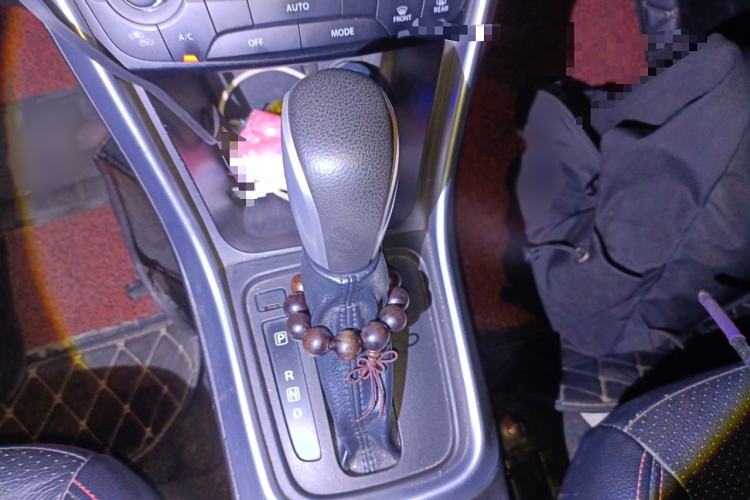 Used Suzuki S-Cross 2014 1.6L CVT Four-Wheel Drive Luxury Version Gear Lever
