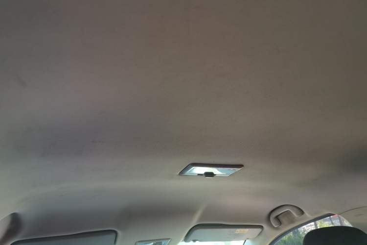 Used Suzuki S-Cross 2014 1.6L Manual Two-Wheel Drive Entry Model Headliner