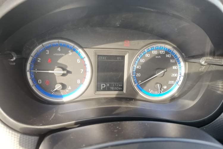 Used Suzuki S-Cross 2014 1.6L CVT Two-Wheel Drive Elite Version Instrument Cluster
