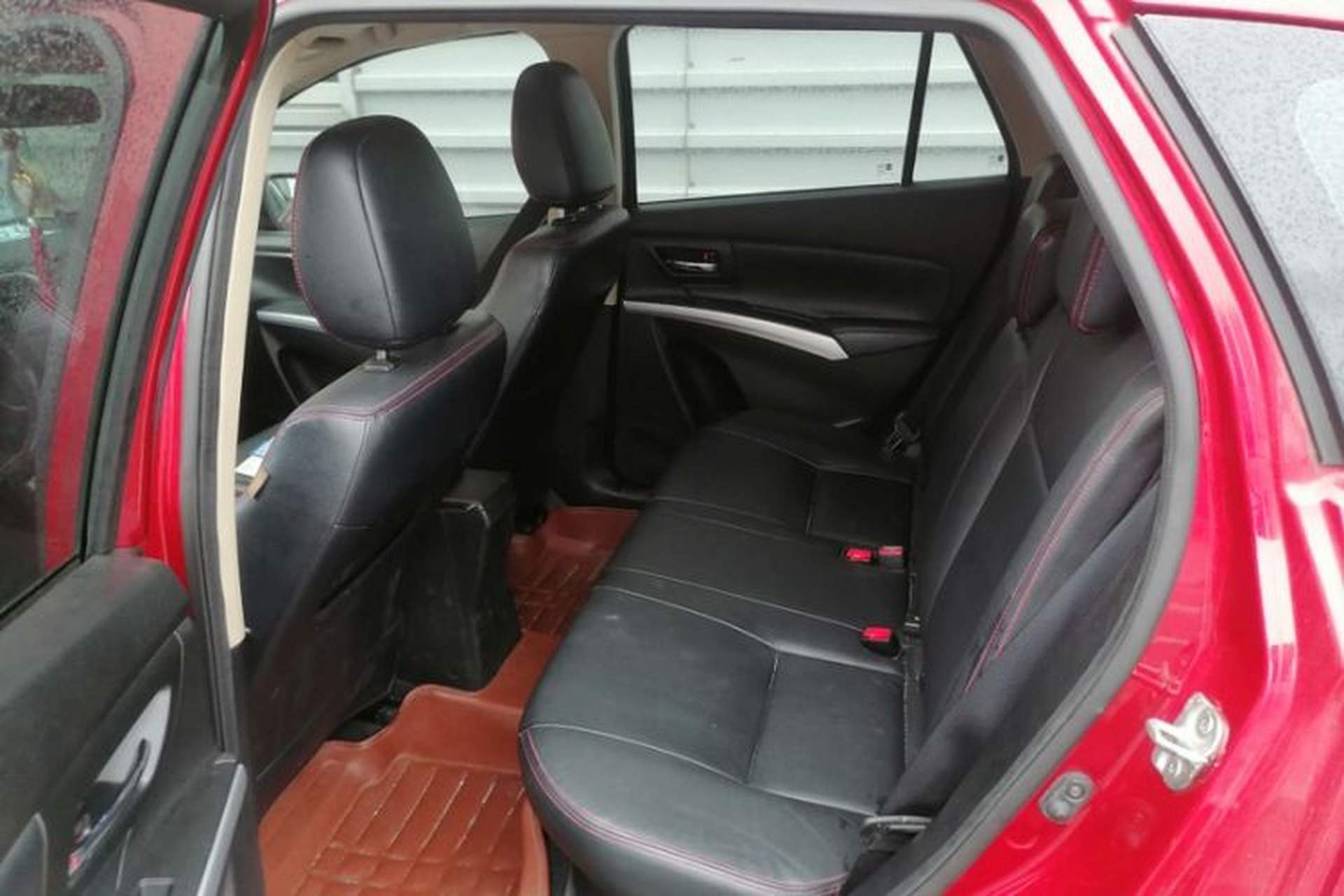 Used Suzuki S-Cross 2014 1.6L CVT Two-Wheel Drive Elite Version Interior 1