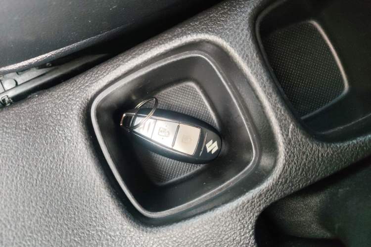Used Suzuki S-Cross 2014 1.6L CVT Two-Wheel Drive Elite Version Interior 1